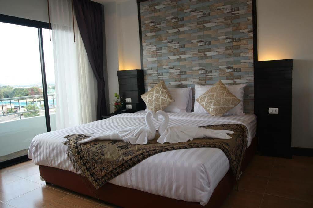 Serene Hotel 3*